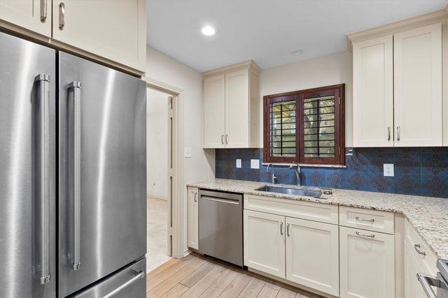 7708 Lemmonwood Drive, Dallas, TX 75231