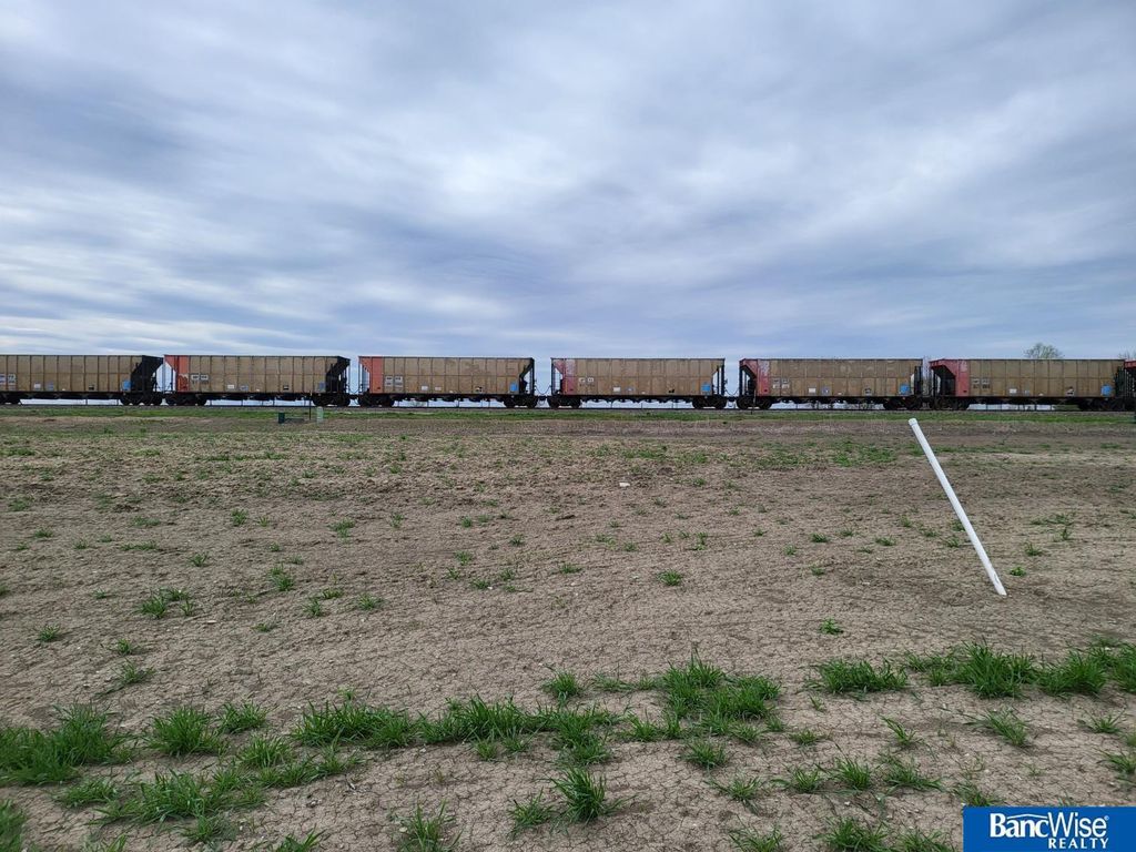 521 Railroad Street, Hallam, NE 68368