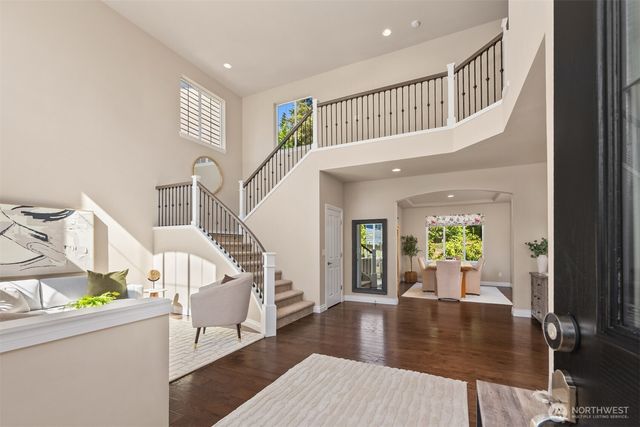 396 Ashbury Court NW, Bainbridge Island, WA 98110