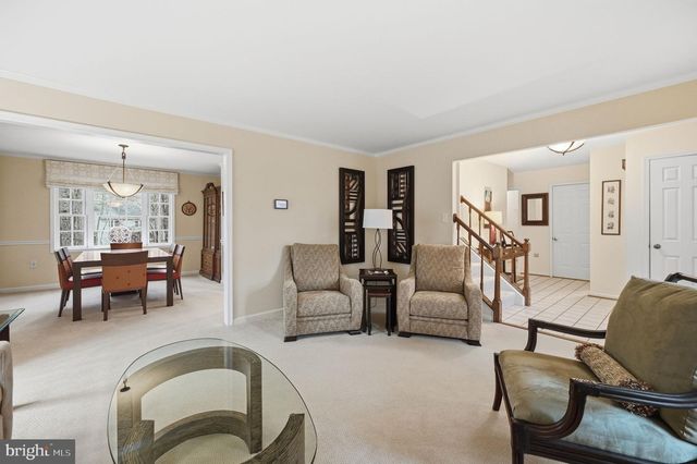 2218 WAKEROBIN LN, Reston, VA 20191