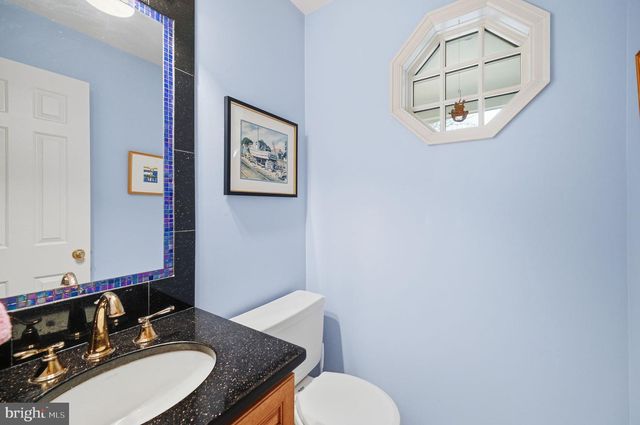 2218 WAKEROBIN LN, Reston, VA 20191