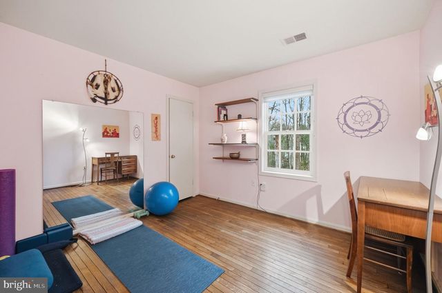 2218 WAKEROBIN LN, Reston, VA 20191