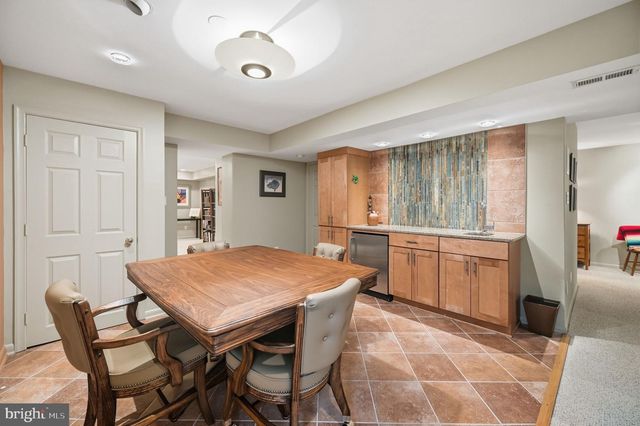 2218 WAKEROBIN LN, Reston, VA 20191