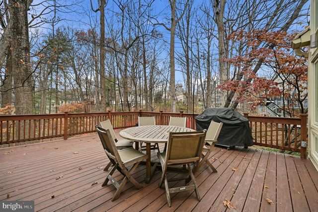 2218 WAKEROBIN LN, Reston, VA 20191