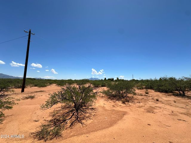 000 E Nevada Drive 36, Hereford, AZ 85615