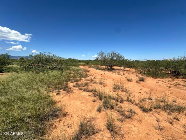 000 E Nevada Drive 36, Hereford, AZ 85615