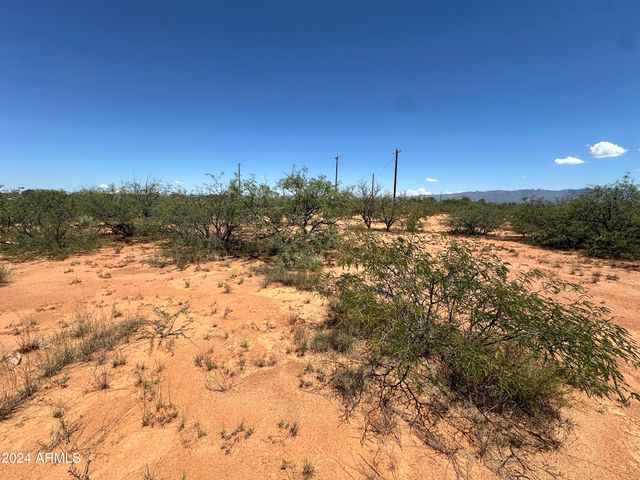 000 E Nevada Drive 36, Hereford, AZ 85615