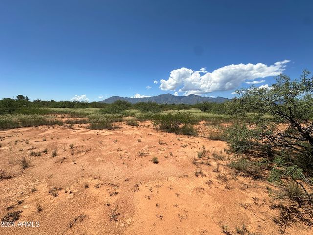 000 E Nevada Drive 36, Hereford, AZ 85615