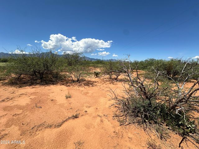 000 E Nevada Drive 36, Hereford, AZ 85615