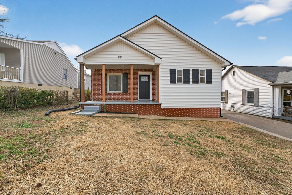 237 Mockingbird Dr, Columbia, TN 38401