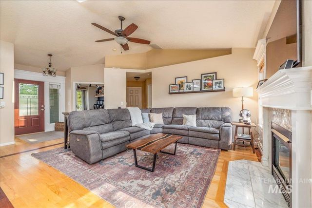 6224 N Royal Park, Boise, ID 83713