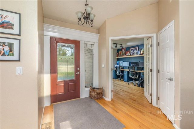 6224 N Royal Park, Boise, ID 83713