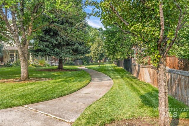 6224 N Royal Park, Boise, ID 83713