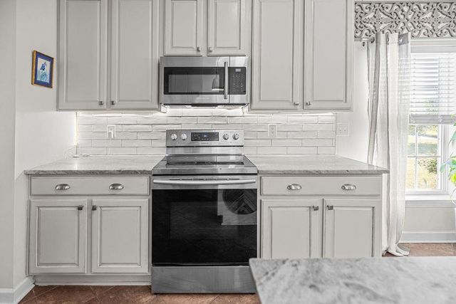 661 Twinflower St., Little River, SC 29566