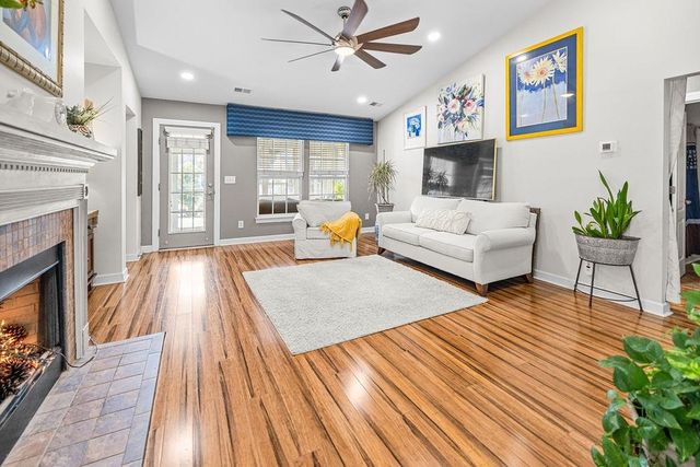 661 Twinflower St., Little River, SC 29566
