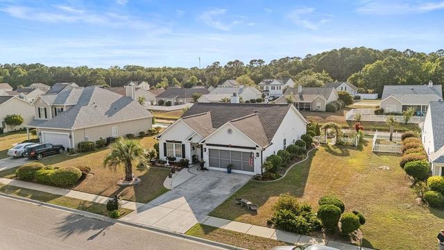 661 Twinflower St., Little River, SC 29566