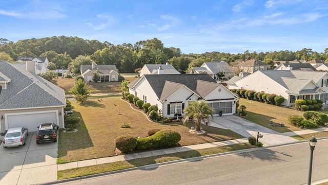 661 Twinflower St., Little River, SC 29566