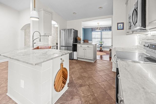 661 Twinflower St., Little River, SC 29566