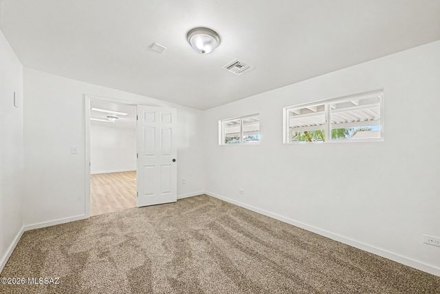 6470 E Calle Luna, Tucson, AZ 85710