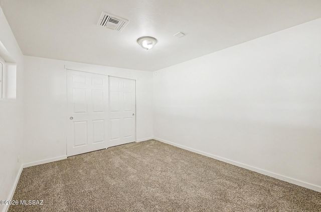 6470 E Calle Luna, Tucson, AZ 85710