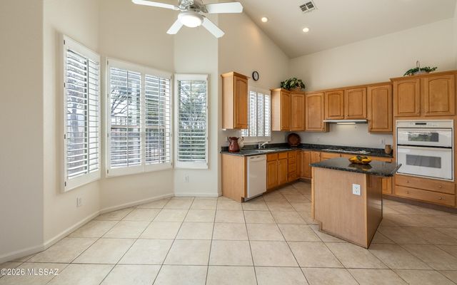 38665 S Sand Crest Drive, Tucson, AZ 85739