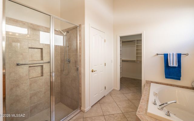 38665 S Sand Crest Drive, Tucson, AZ 85739