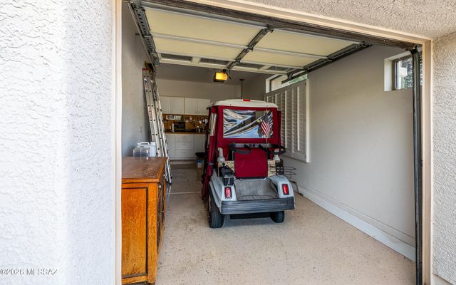 38665 S Sand Crest Drive, Tucson, AZ 85739