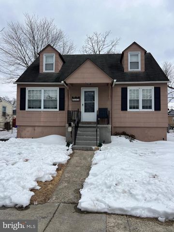 698 WASHINGTON AVE, Woodbury, NJ 08096