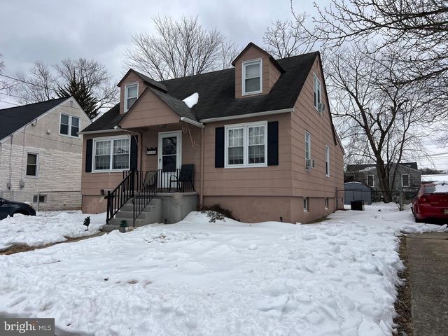 698 WASHINGTON AVE, Woodbury, NJ 08096