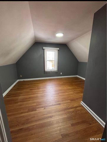 112 Harrington Avenue, New Haven, CT 06512