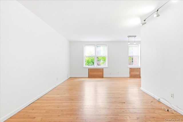 65-45 Yellowstone Boulevard 2A, Forest Hills, NY 11375