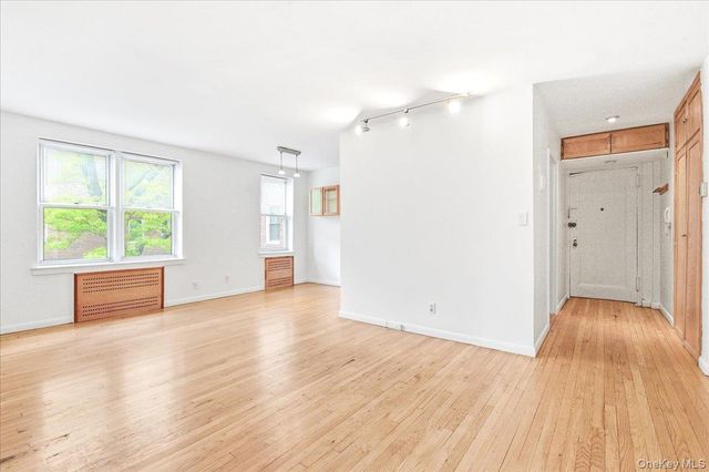 65-45 Yellowstone Boulevard 2A, Forest Hills, NY 11375