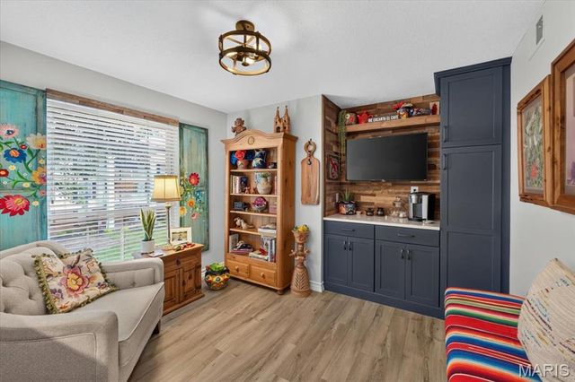 1530 Bedford Forge Court 11, Chesterfield, MO 63017