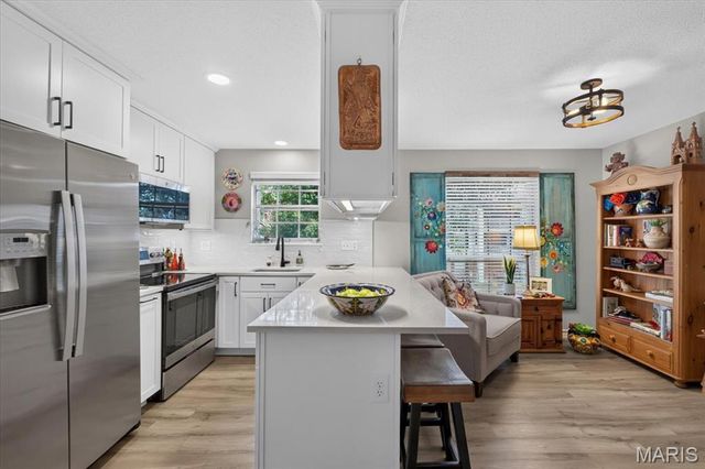 1530 Bedford Forge Court 11, Chesterfield, MO 63017