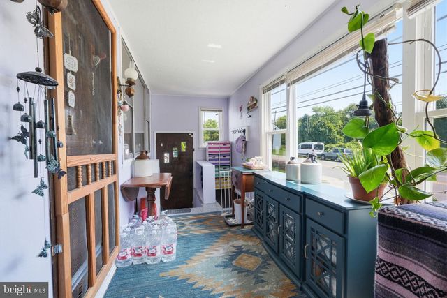 12 MILL CREEK RD, Levittown, PA 19057