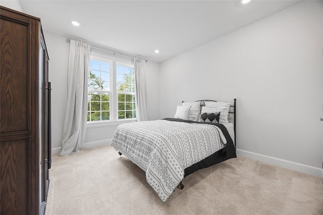 4039 Kiley Ln, Marshall, PA 15005