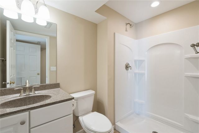 3808 Water Point Court SW, Cedar Rapids, IA 52404