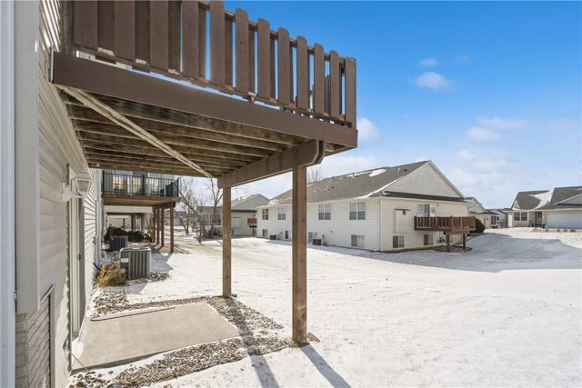 3808 Water Point Court SW, Cedar Rapids, IA 52404