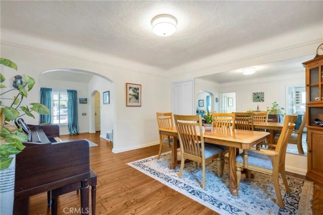 3230 Castera Avenue, Glendale, CA 91208