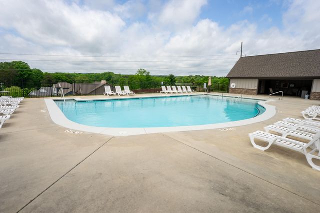 2018 River Watch Drive, Soddy Daisy, TN 37379