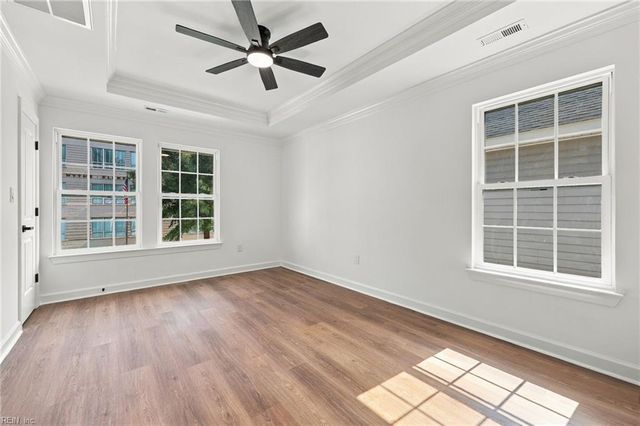 213 Claremont AVE A, Hampton, VA 23661