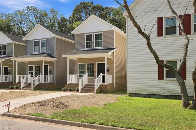 213 Claremont AVE A, Hampton, VA 23661