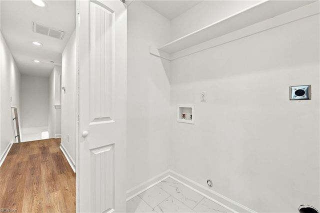 213 Claremont AVE A, Hampton, VA 23661