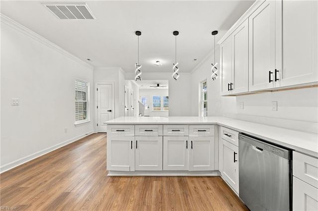 213 Claremont AVE A, Hampton, VA 23661