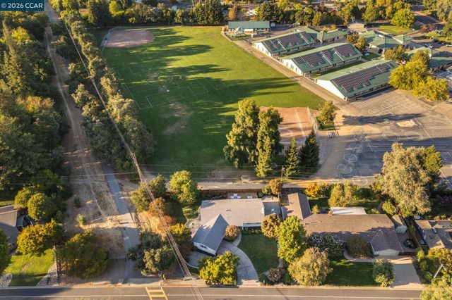 178 Paraiso Drive, Danville, CA 94526