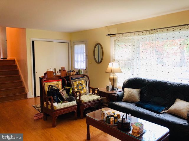 10929 DECATUR DR, Fairfax, VA 22030