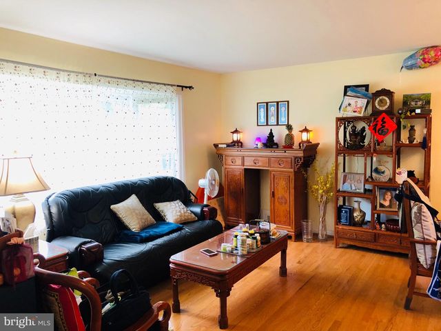 10929 DECATUR DR, Fairfax, VA 22030