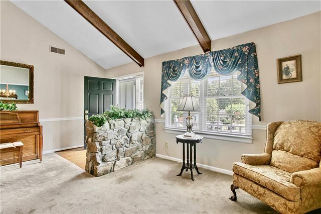 5 Shadowbrook Drive SE, Rome, GA 30161