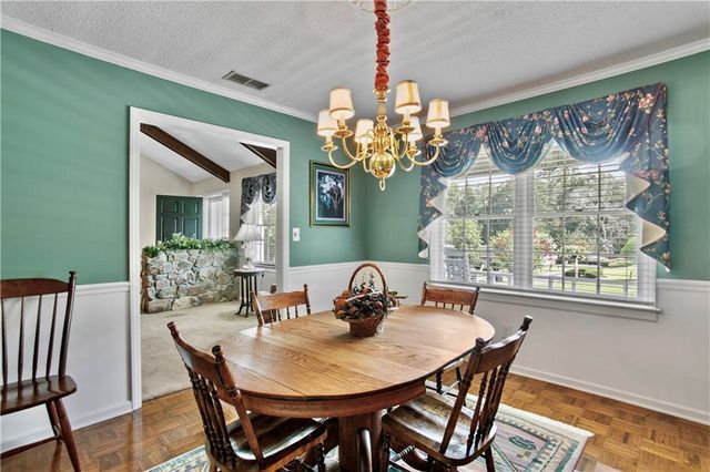 5 Shadowbrook Drive SE, Rome, GA 30161