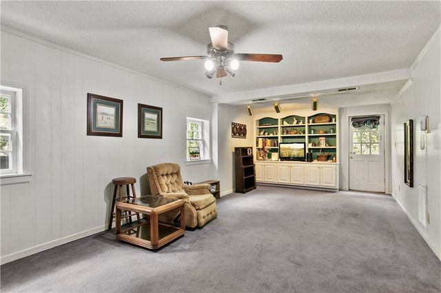 5 Shadowbrook Drive SE, Rome, GA 30161